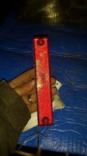 168-58049 Plymouth Rear Side Marker Fits 92-96 Expo 117113