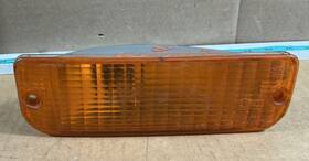 4399170 Plymouth 1989-1995 Acclaim Rh Passenger Side Corner Marker Parking Light Oem