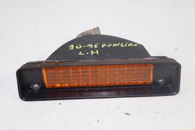 16508323 Pontiac 1990-1996 Grand Prix Front Left Driver Side Corner Parking Marker Light