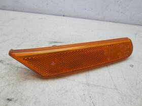 Porsche 71212390 996 911 Boxster Right Front Side Marker Light Turn Signal 99663104401 U