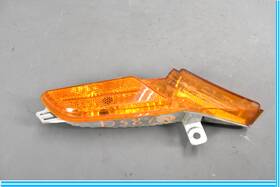 7l5945062 Porsche 08-10 Cayenne Front Right Passenger Side Marker Lamp Reflector Gts Oem