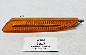 7p5.945.127 Porsche 2015-2018 Oem Cayenne 958 Front Left Driver Side Marker Reflector