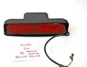 944631426 Porsche 1985-1988 924 / 944 Rear Side Marker Light With Bulb Rh Oem 944631426 Porsche 1985-1988 924 / 944 Rear Side Marker Light With Bulb Rh Oem
