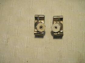 94463143300 Porsche Very Nice Pair Used Genuine 944 Side Marker Mount Brackets W Knurled Nut