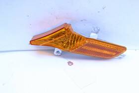 95563103510-24253 Porsche 2008-2010 Cayenne Fender Marker Light Left Driver Note