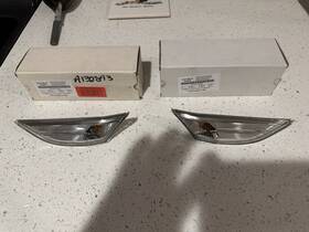 958clear Porsche Genuine 911-991 / Cayman 981 Clear Front Side Light Marker Set 958clear Porsche Genuine 911-991 / Cayman 981 Clear Front Side Light Marker Set