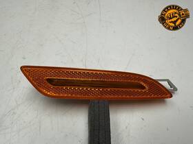 97063104800 Porsche 2014-2016 Panamera Front Right Passenger Side Marker Light Lamp Oem 18k
