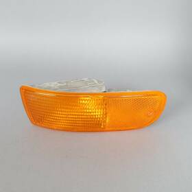 99363107100-1945 Porsche 1995-1998 911 993 Front Turn Signal Light Left Driver 99363107100-1945 Porsche 1995-1998 911 993 Front Turn Signal Light Left Driver