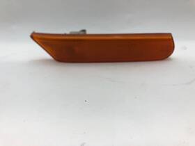 99663103801-24236 Porsche 1997-2004 911 996 Boxster 986 Side Marker Light Right Amber