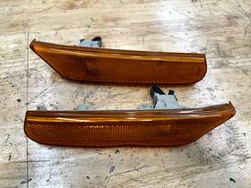 99663103801 Porsche 996 986 Front Side Marker Light Amber Left Right Carrera Boxster