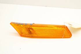 99763103401-22267 Porsche 2005-2008 911 Boxster Cayman Side Marker Light Right Passenger 99763103401-22267 Porsche 2005-2008 911 Boxster Cayman Side Marker Light Right Passenger