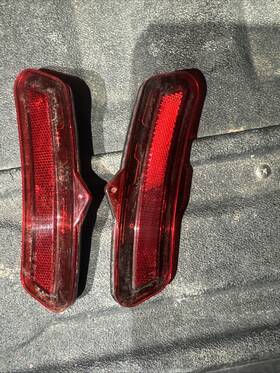 18-6303-6304-00-z8 Rareelectrical Used Pair Of Side Marker Lights Fits Toyota Prius Le Hatchback By 81760-47010