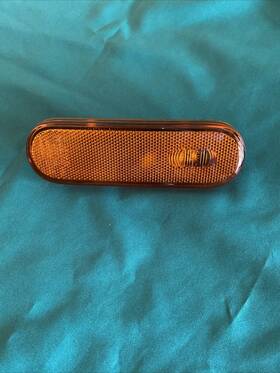 Pt00034397 Rivian Oem Rg40680 Rpv Prime Electric Van Front Fender Reflector Marker Blinker