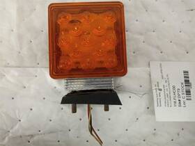 Semi Trucks 116.flhc00 Maxxima 4.5 Inch Corner/park Light With Harness 7858962