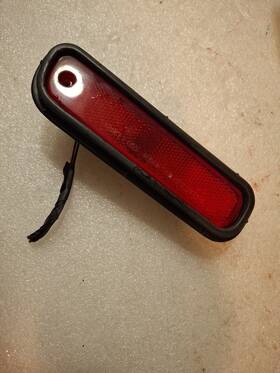 16542058 Stanley 1994-2000 Honda Accord Rear Passenger Side Rh Marker Light Bezel