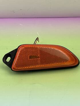 230-59204 Suzuki 2010 - 2013 Kizashi Front Left Driver Side Parking Marker Light Lamp Oem