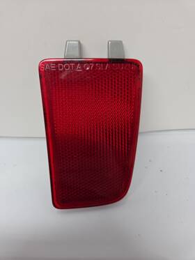 5490758 Suzuki Xl-7 Xl7 Rear Side Marker Reflector Rh Oem 2007-2009 Passenger