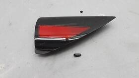 1518783-00-b Tesla 2017-2023 Model 3 Sedan Rear Right Side Quarter Marker Reflector Light Oem