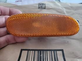 14-177 Toyota 00 - 05 Celica Gt Oem Right Front Bumper Mounted Marker Light