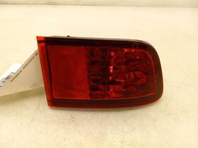 168.to1504 Toyota 2004 4runner Sr5 Driver Side Rear Bumper Mounted Marker 168.to1504 Toyota 2004 4runner Sr5 Driver Side Rear Bumper Mounted Marker