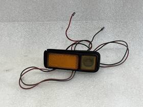 116-59183l Triumph 1976 Spitfire 1500 Left Driver Side Front Fender Marker Light Lamp