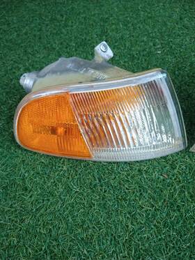 18-3182-00 Tyc 92-95 Honda Civic 2/3 Door Corner Light Turn Signal Oem Right Passenger Side 18-3182-00 Tyc 92-95 Honda Civic 2/3 Door Corner Light Turn Signal Oem Right Passenger Side
