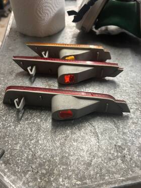 18-6167-00-9 Tyc Side Marker Light Assembly-capa Certified