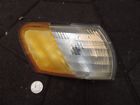 Vf2db-15a428-aa Oem Ford Taurus Marker Vf2db-15a428-aa Oem Ford Taurus Marker
