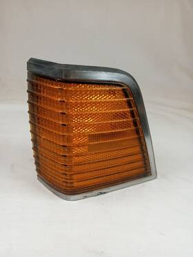 Volkswagen 321945051b 1978-1981 Vw Dasher Light Lh Driver Marker Parking Turn Signal