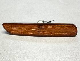 30621940 Volvo S40 V40 Oem Side Marker Turn Signal Light Bumper Lens Right Front