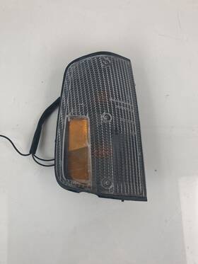 Volvo 8076r P2p77r 1975-1980 244 Marker Light Signal Corner Right Rh Oem #4282m