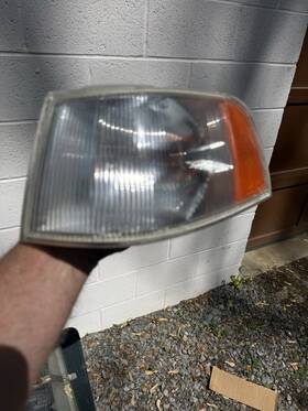 Volvo Kp14p9 Left Parking Light Assembly For 95-98 960 S90 V90 Good Used