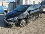 Rh Fog Lamp Oem 2020 Chrysler Pacifica 1YR Wrnty. Fixed Price $100.00.