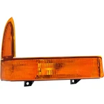Ford F-450 Super Duty Turn Signal/parking Light 1999-2001 Passenger Dot. Fixed Price $31.19.