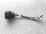 1998-2005 Volkswagen Vw Bettle 2.0L Left Turn Signal Plug 3411607. Fixed Price $5.99.