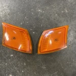 2002-2005 Saturn Vue Lh & Rh Front Corner Parking Marker Light Lamps Used 73685. Fixed Price $20.49.