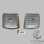 1992-1997 Ford F150 F250 F350 Bronco Corner Park Lights Oem F2TB-15A428-AD. Fixed Price $34.99.