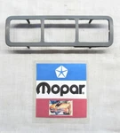1971 Plymouth Satellite Door Wagon Left Side Marker Lens Bezel 3479121. Fixed Price $17.99.