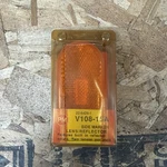 Peterson V108-15A Series Amber Oval Lens W Reflex. Fixed Price $9.00.