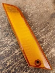 79-86 Ford Mustang Side Marker Assembly Rh Passenger Broken Back. Fixed Price $10.00.