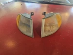 92-95 Honda Civic Oem Corner Park Lights Lamp-turn Signal Sedan 4DR. Fixed Price $40.00.